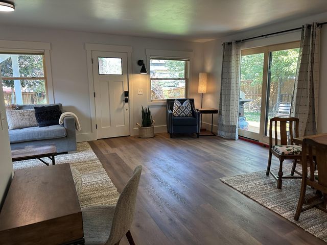 852 NW Columbia Street, Bend, OR 97703