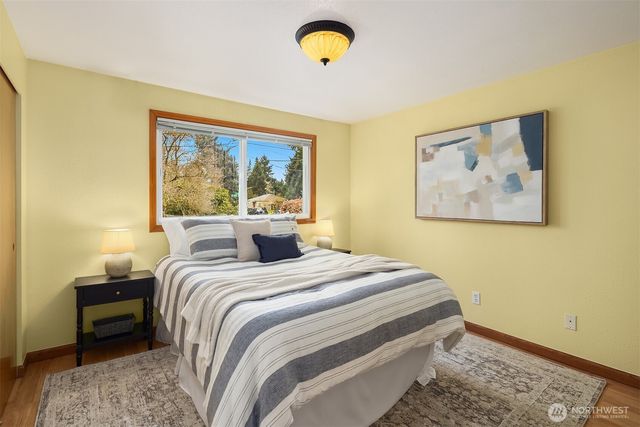 1002 S 194th Street, Seatac, WA 98148