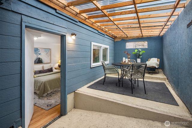 1002 S 194th Street, Seatac, WA 98148