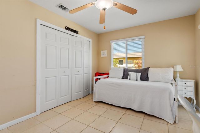 18579 ROBINSON AVENUE, Port Charlotte, FL 33948