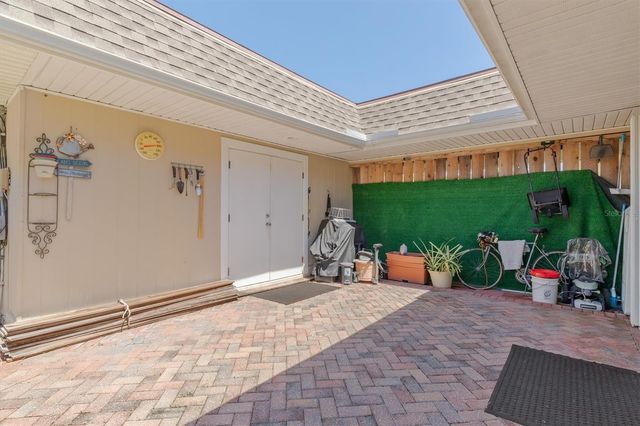 18579 ROBINSON AVENUE, Port Charlotte, FL 33948