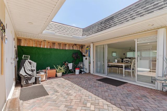 18579 ROBINSON AVENUE, Port Charlotte, FL 33948