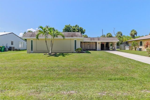 18579 ROBINSON AVENUE, Port Charlotte, FL 33948