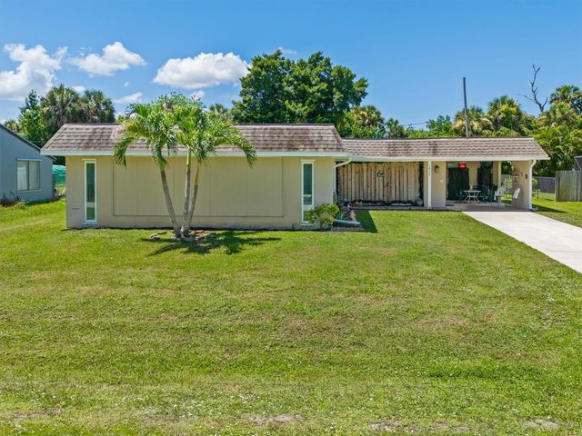 18579 ROBINSON AVENUE, Port Charlotte, FL 33948