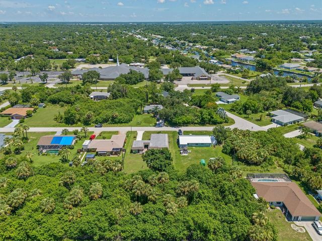 18579 ROBINSON AVENUE, Port Charlotte, FL 33948