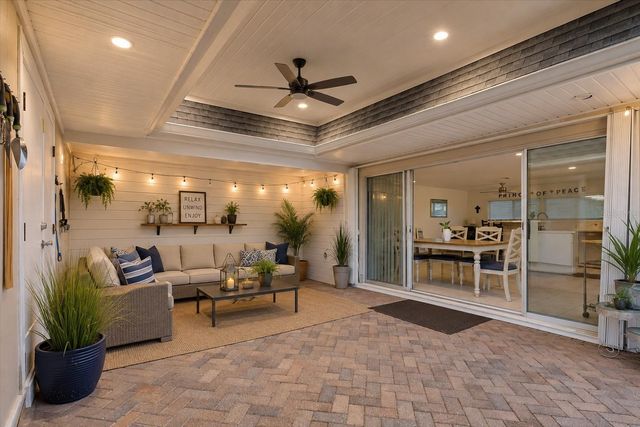 18579 ROBINSON AVENUE, Port Charlotte, FL 33948