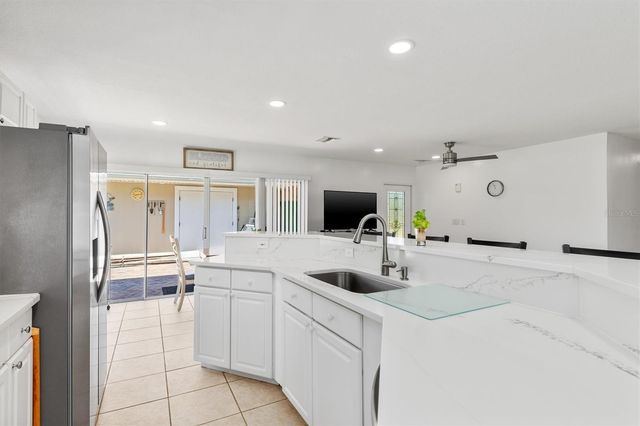 18579 ROBINSON AVENUE, Port Charlotte, FL 33948