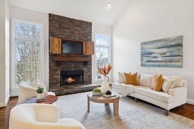 307 Fountainbrooke Dr, Brentwood, TN 37027