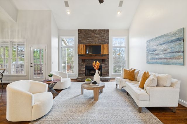 307 Fountainbrooke Dr, Brentwood, TN 37027