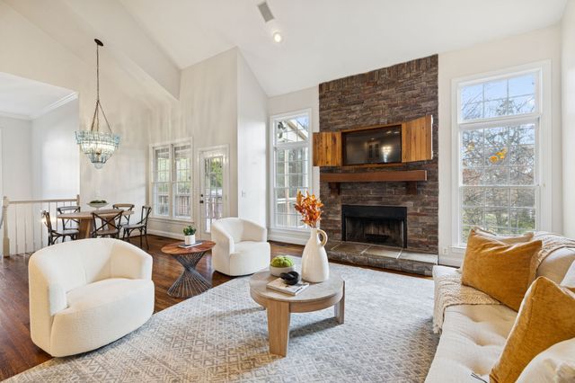 307 Fountainbrooke Dr, Brentwood, TN 37027