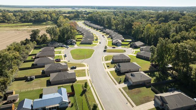 5051 SHELLBACK DR, Millington, TN 38053