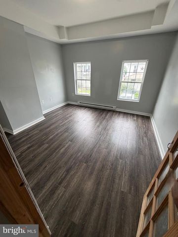 449 E WASHINGTON ST, Chambersburg, PA 17201