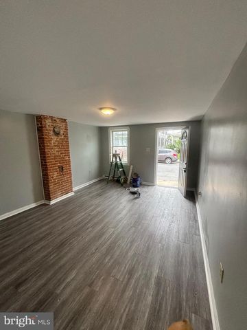 449 E WASHINGTON ST, Chambersburg, PA 17201