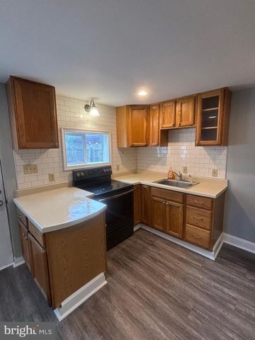 449 E WASHINGTON ST, Chambersburg, PA 17201