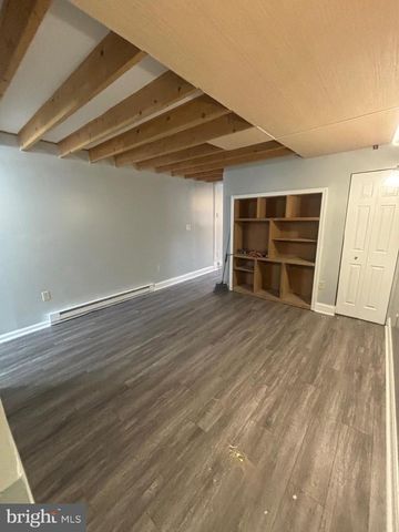 449 E WASHINGTON ST, Chambersburg, PA 17201