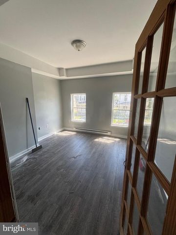 449 E WASHINGTON ST, Chambersburg, PA 17201