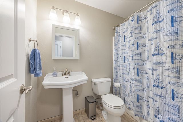 2234 W 12th Street, Port Angeles, WA 98363