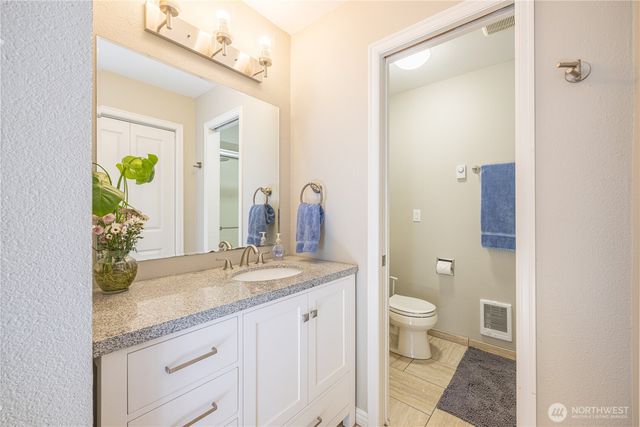 2234 W 12th Street, Port Angeles, WA 98363