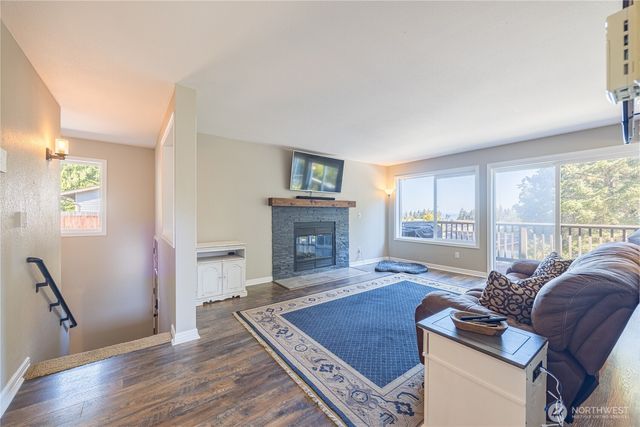 2234 W 12th Street, Port Angeles, WA 98363
