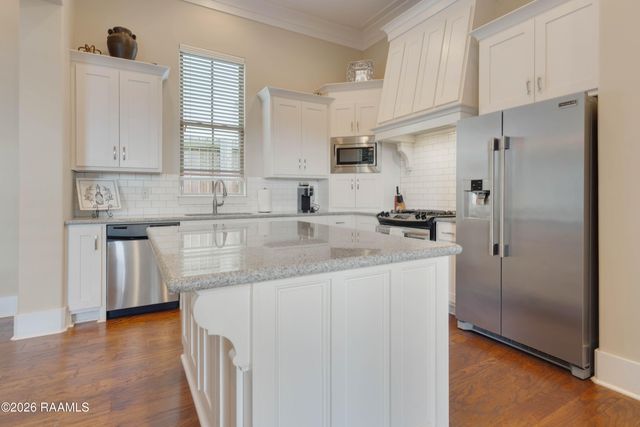 200 Palfrey Parkway, Youngsville, LA 70592