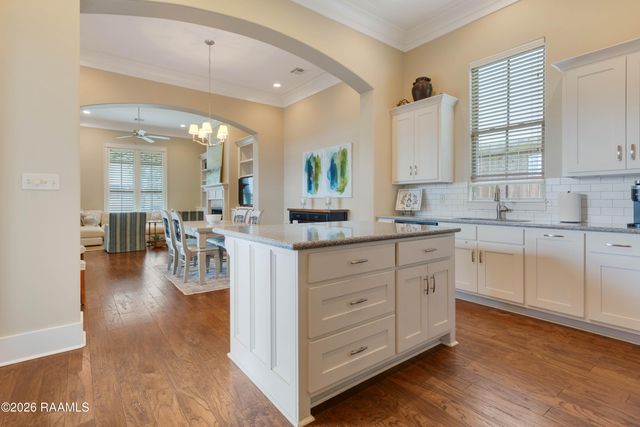 200 Palfrey Parkway, Youngsville, LA 70592