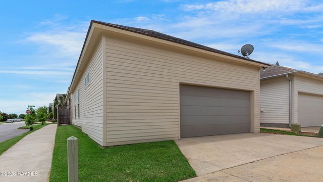200 Palfrey Parkway, Youngsville, LA 70592