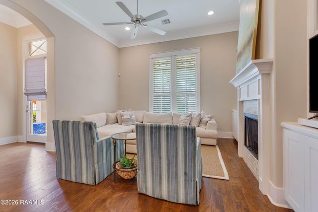200 Palfrey Parkway, Youngsville, LA 70592