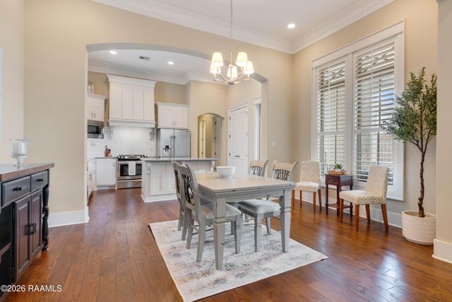200 Palfrey Parkway, Youngsville, LA 70592