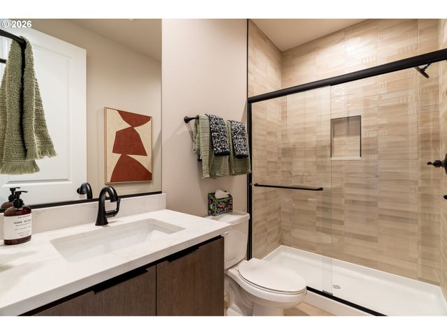 8193 Se Quincy St, Hillsboro, OR 97123