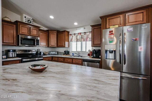 10810 N 91st Avenue 66, Peoria, AZ 85345