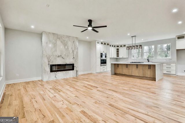 170 Lakeview Lane, Fayetteville, GA 30214