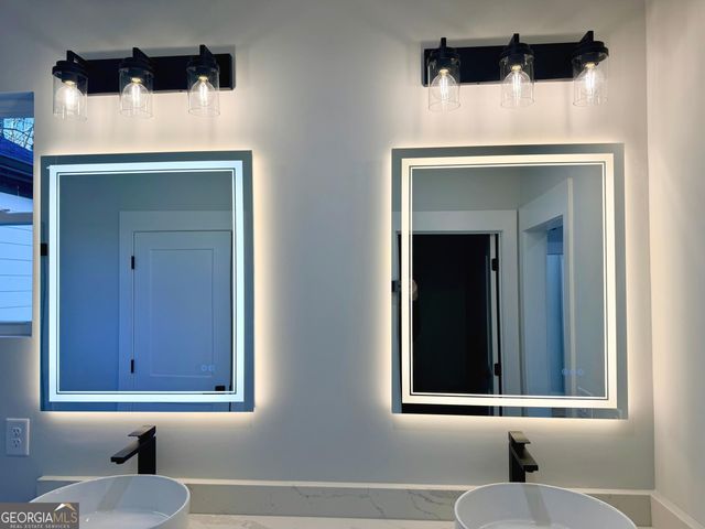 170 Lakeview Lane, Fayetteville, GA 30214