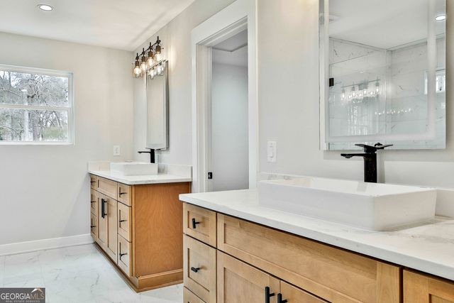 170 Lakeview Lane, Fayetteville, GA 30214