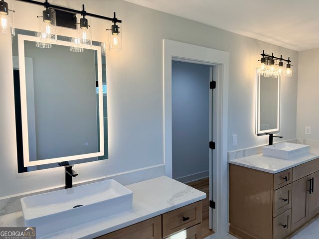 170 Lakeview Lane, Fayetteville, GA 30214