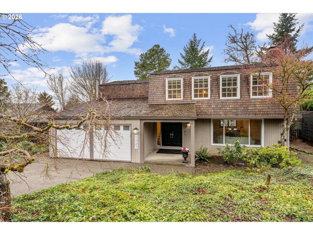 1721 HIGHLAND Dr, Lake Oswego, OR 97034