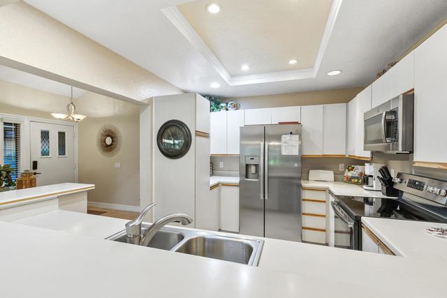 77723 Woodhaven Drive S, Palm Desert, CA 92211