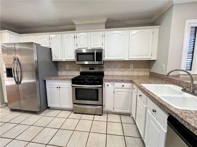 215 Brantley Road, Atlanta, GA 30350