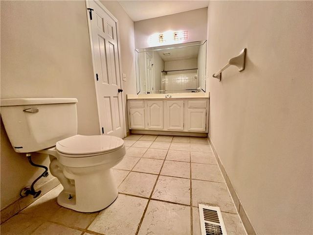 215 Brantley Road, Atlanta, GA 30350