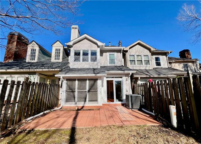 215 Brantley Road, Atlanta, GA 30350