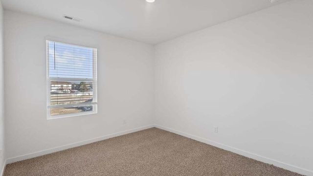 193 Cressmoor Boulevard, Hobart, IN 46342