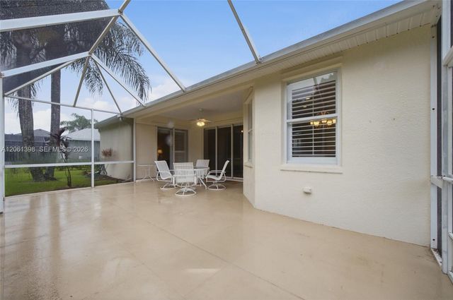 4025 SW Chablis Street SW, Vero Beach, FL 32968