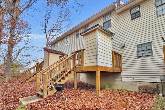 3033 Parkside Court, Snellville, GA 30078