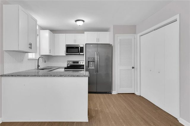 3033 Parkside Court, Snellville, GA 30078