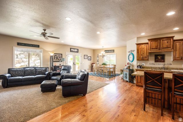 258 E RED LEAF DR, Draper, UT 84020
