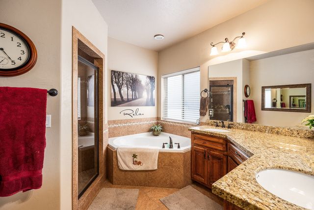 258 E RED LEAF DR, Draper, UT 84020