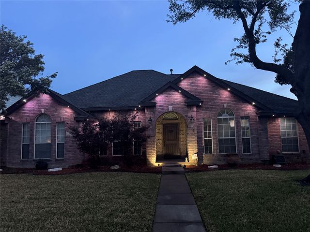 706 Sycamore Creek Road, Allen, TX 75002