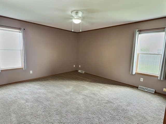 2756 CLOVER STREET, Oshkosh, WI 54901