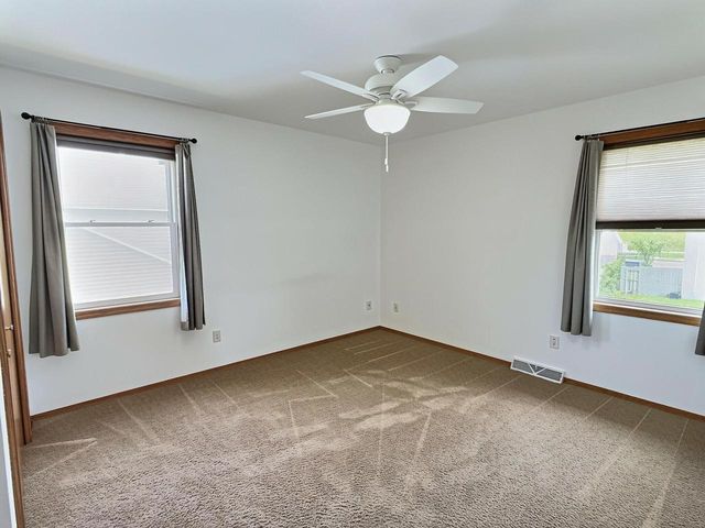 2756 CLOVER STREET, Oshkosh, WI 54901