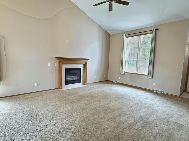 2756 CLOVER STREET, Oshkosh, WI 54901