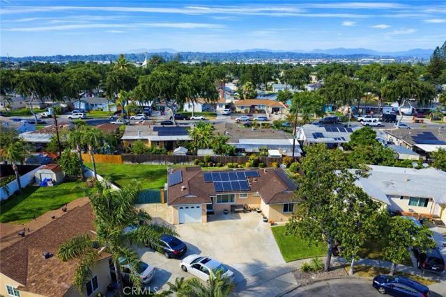 605 Juniper Avenue, Fullerton, CA 92833